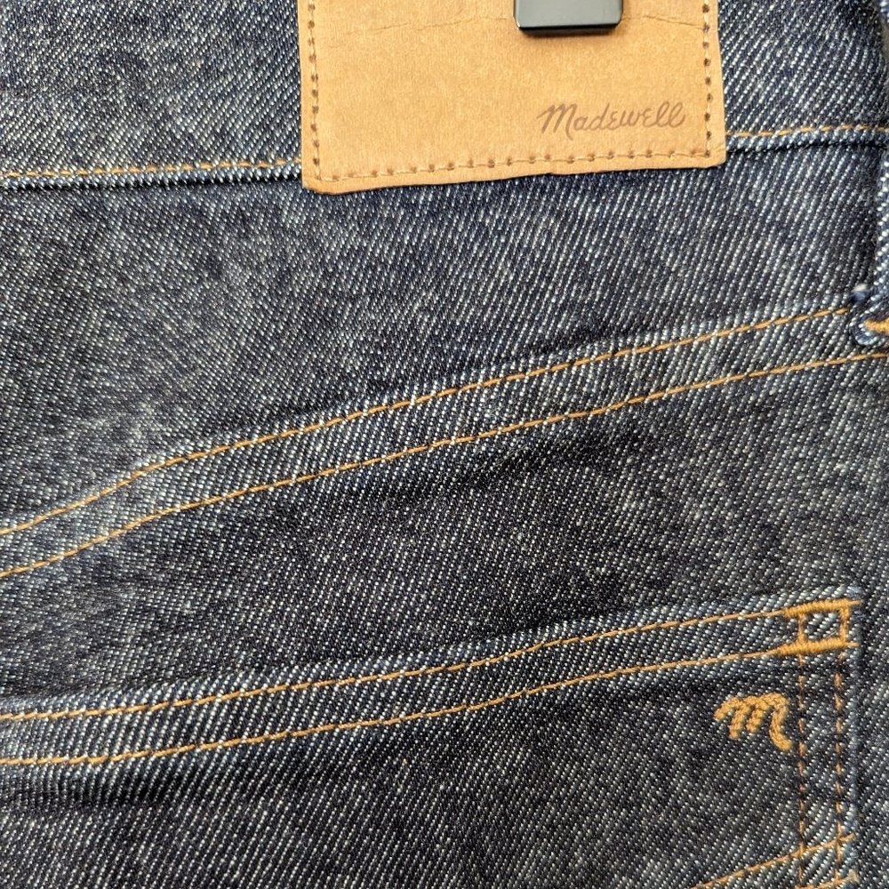 Madewell The Perfect Vintage Flare Jeans  - Size 26 (30" Waist) - EUC Dark Wash - Picture 5 of 7